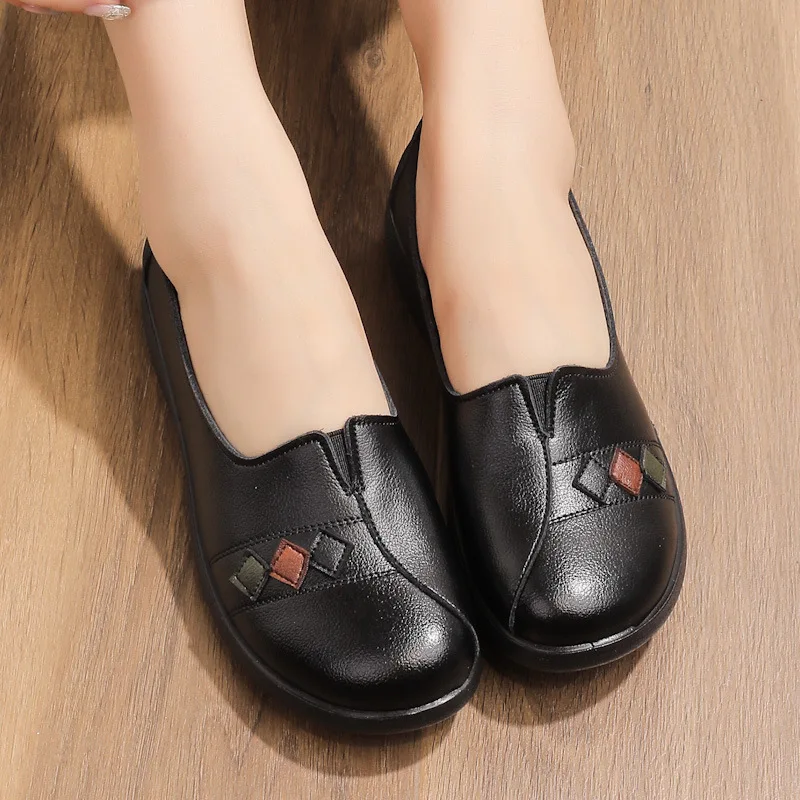 Fashion Casual Lofers Women's Flat Shoes Ladies Leather Breathable Ballet Flats Slip on Shoes Woman Soft Casual Shoes Plus Size