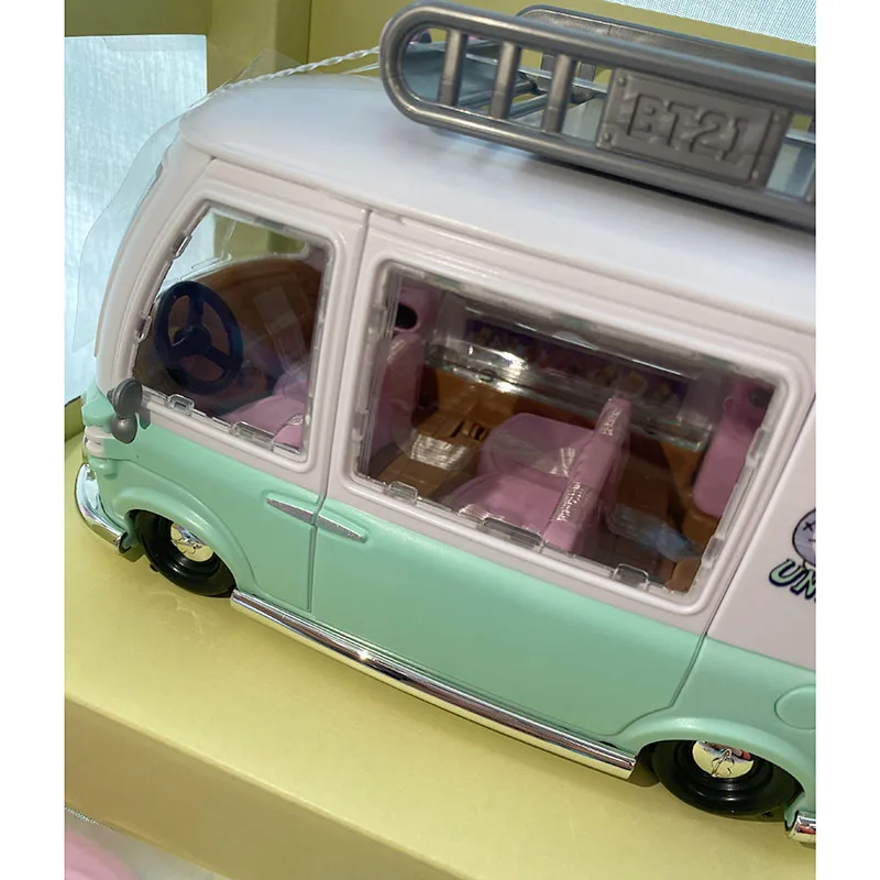 Sd7f8c307c18345eaaa3ab15c6bf58f9cV