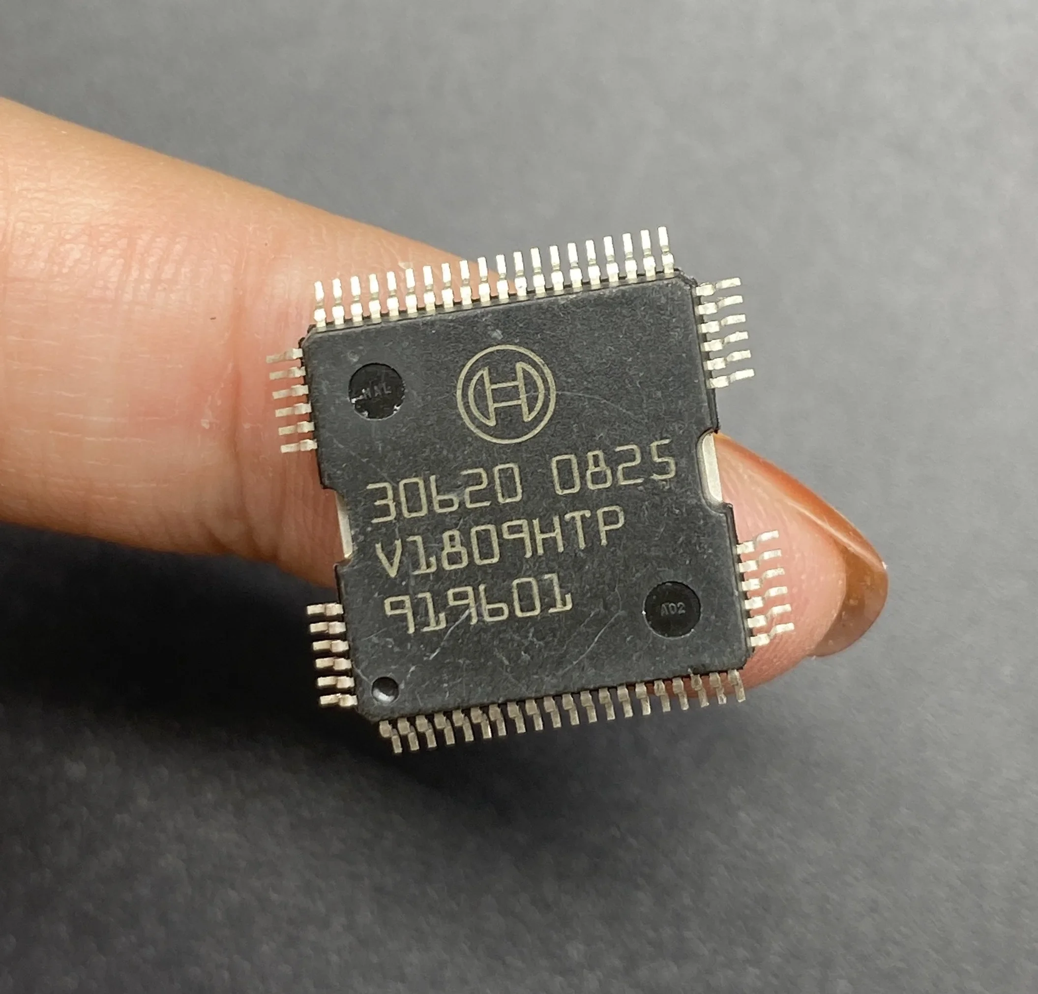 フルオート基盤 30620 for BOSCH joint electronic diesel car ECU board ME9.7 driver