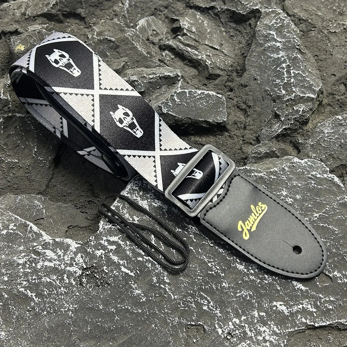 Jojo's Bizarre Adventure Stickerei Gitarrengurt Leder Akustische E-Gitarre Yoshikage Kira Gitarren Verbreiternder Schultergurt – Detail 12