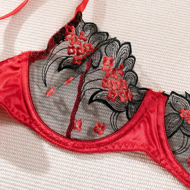 Floral Embroidered Lingerie Set 4