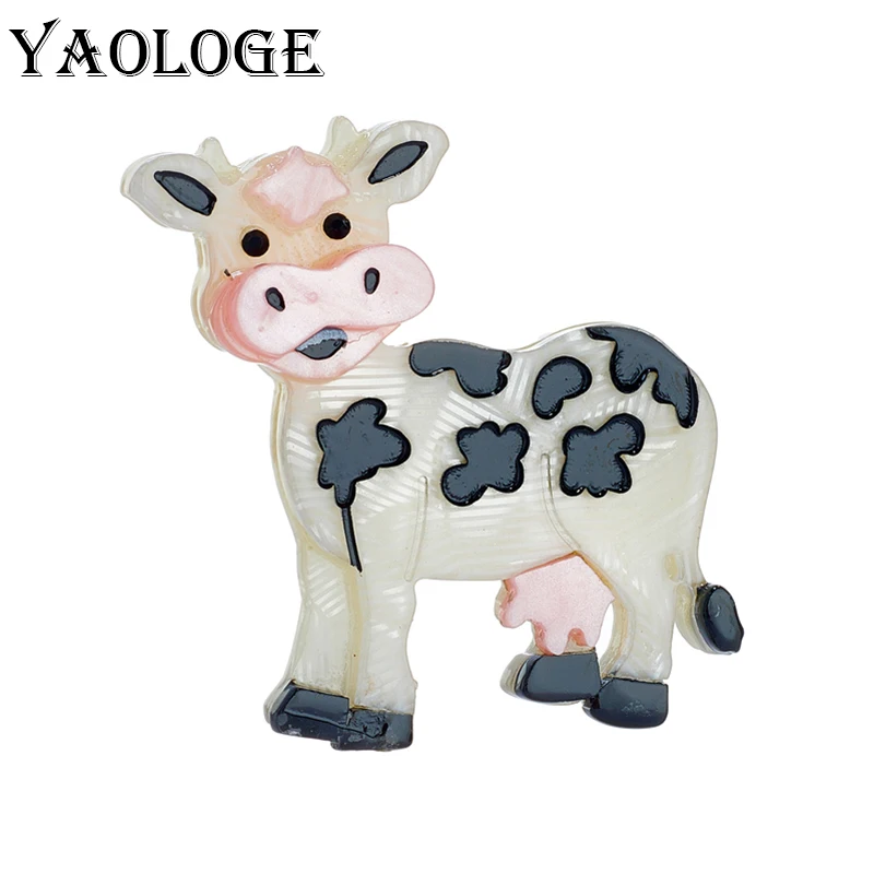 

YAOLOGE Acrylic Cartoon Black White Cow Brooches For Unisex Kids Pin Badges Accessories New Trends Christmas Gifts Jewelry Брошь