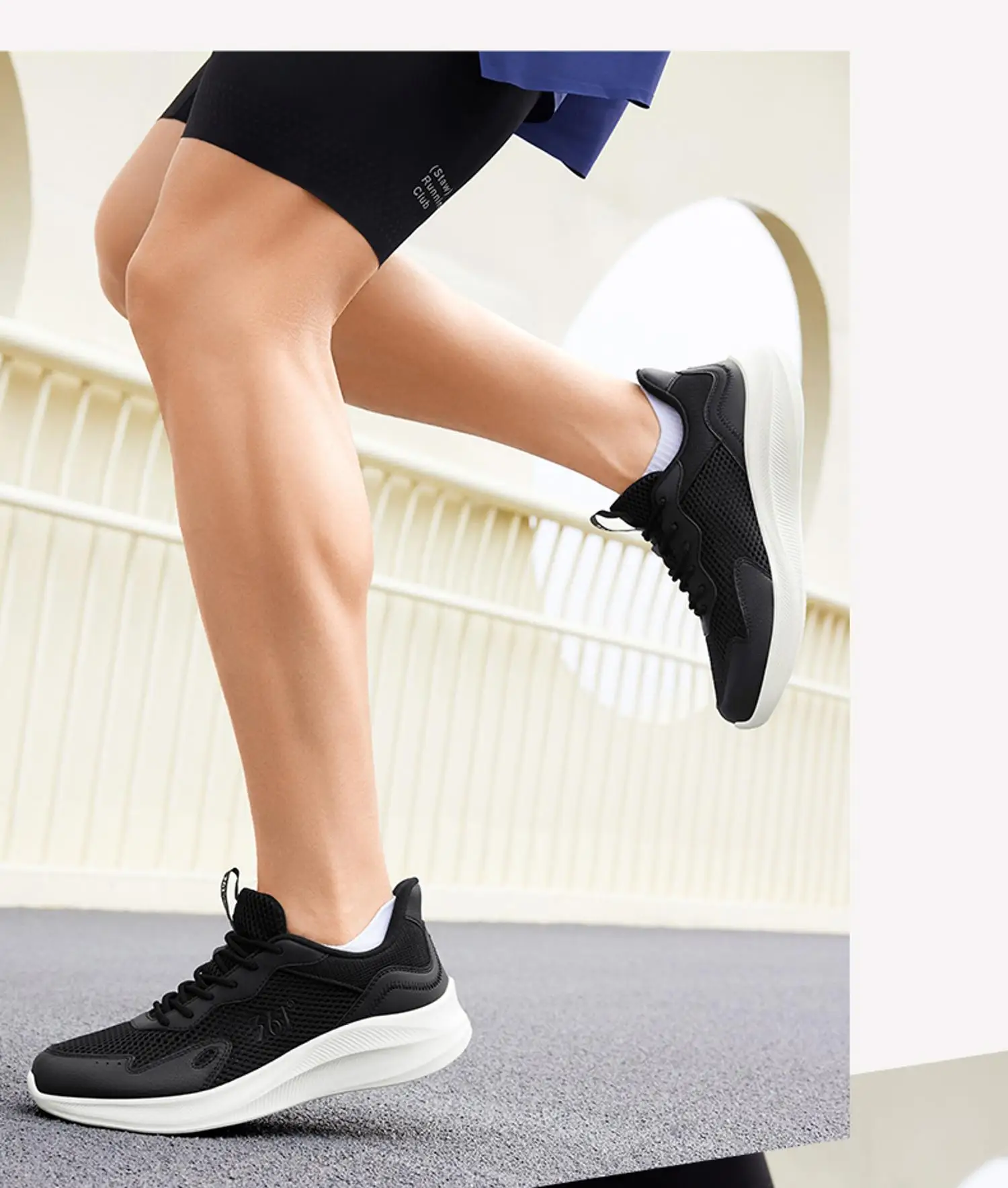 361 Degrees Men Running Shoes - Lightweight Design