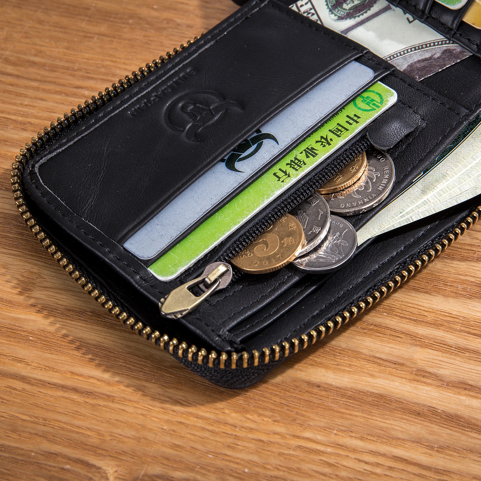 Genuine Leather Men's Wallet with Zipper - RFID Blocking, Large Capacity, Vintage Design, ID Window & Coin Pocket