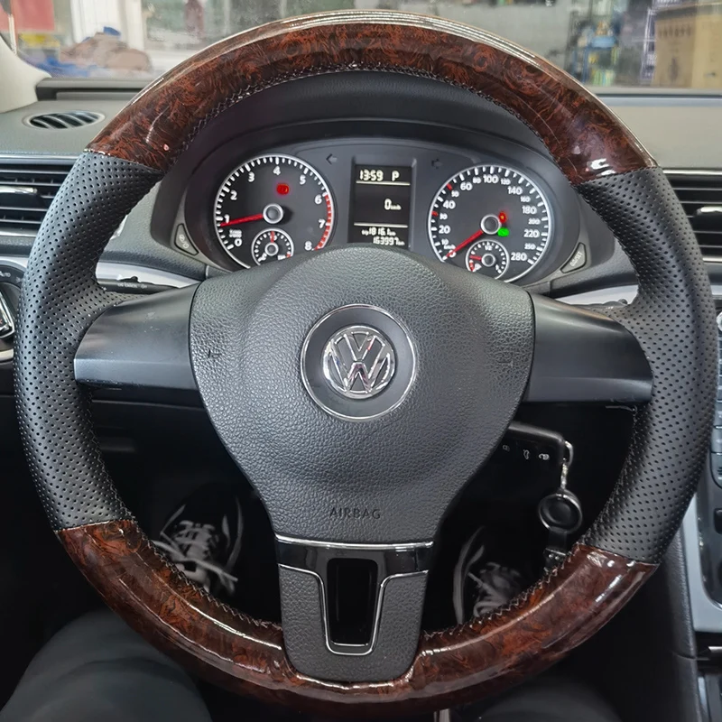 

Custom High Quality Leather Carbon Fiber Hand Stitched Steering Wheel Cover for Volkswagen VW Polo Sagitar Bora Santana Jetta