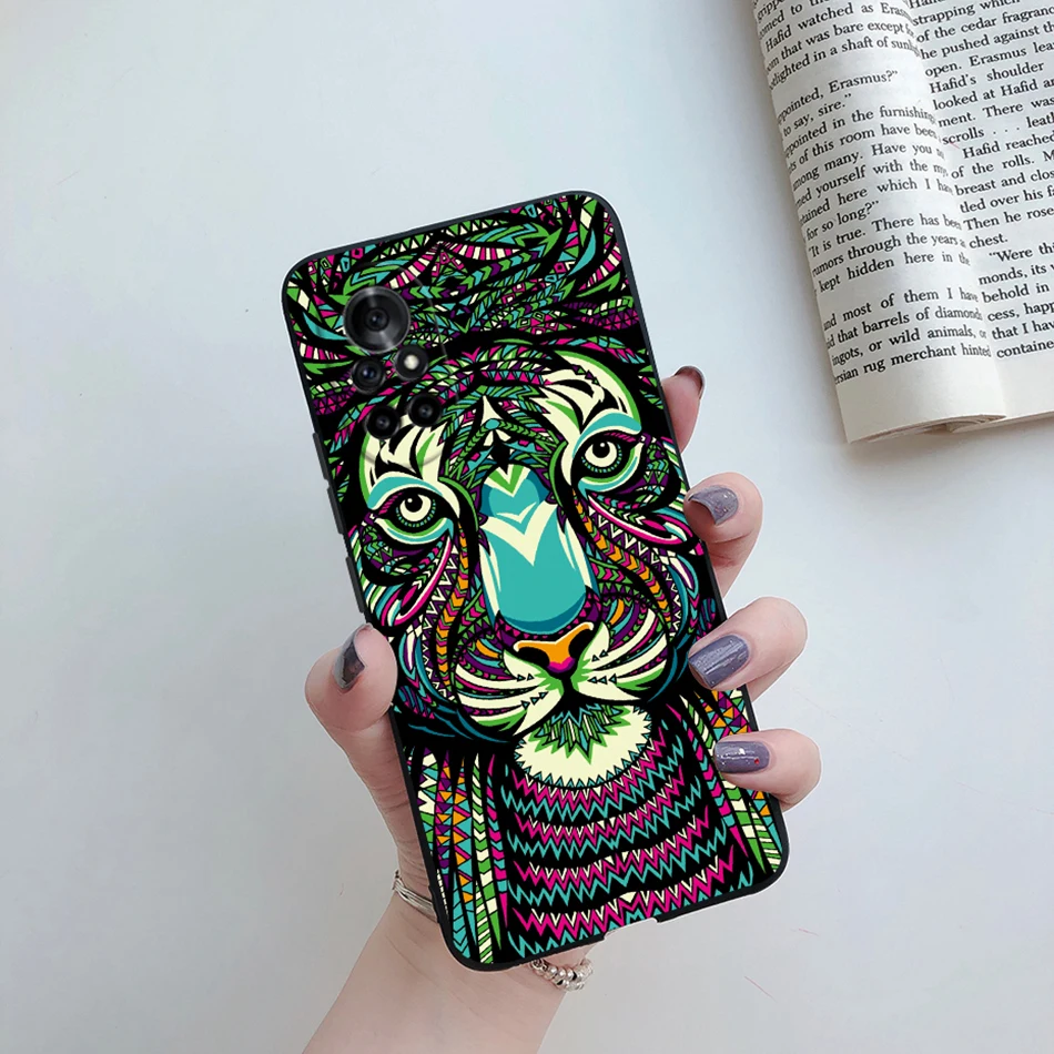Floral Cat Cartoon Silicone Phone Protector Case - Stylish Back Cover