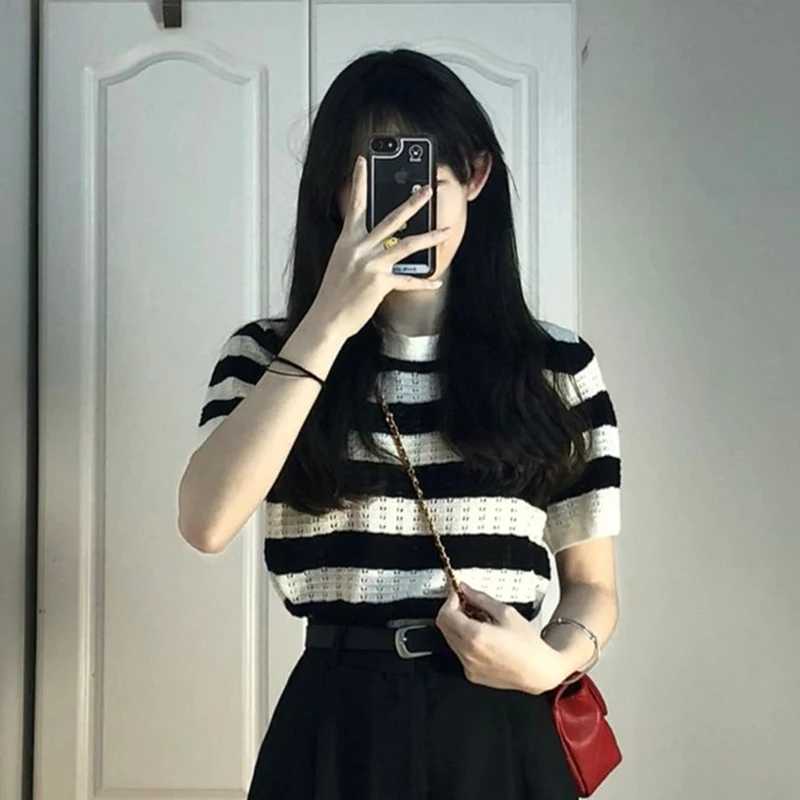 Fashion Women's Striped New Crew Neck Knitted Sweater Pullover Hollow Summer Thin Short-sleeved Top