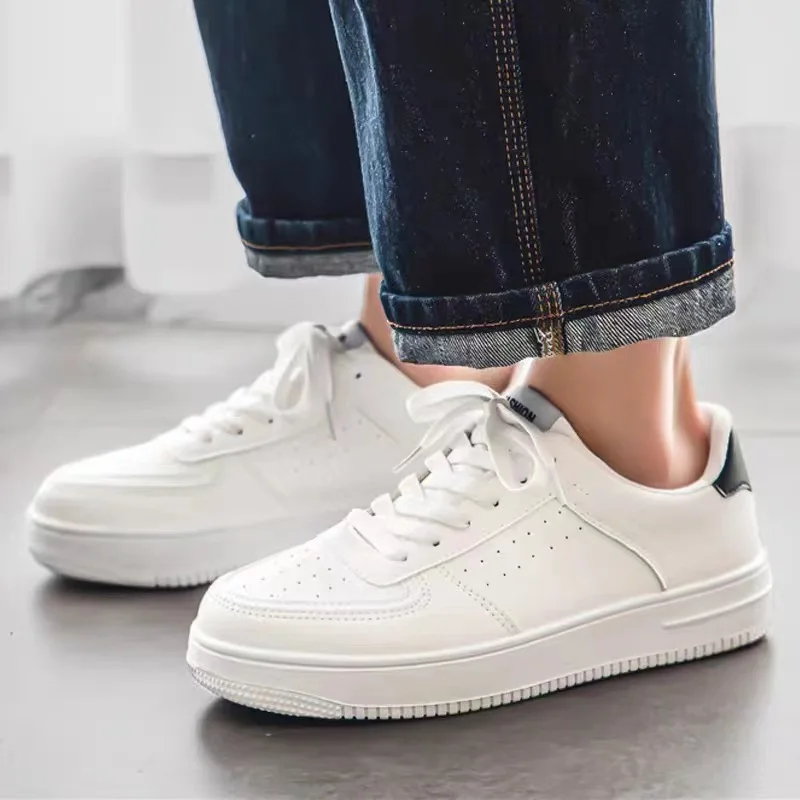Little White Shoes men sneakers Mens Summer Soft Leather Breathable Teen Casual Versatile Lace-up Student Pure White Sneaker