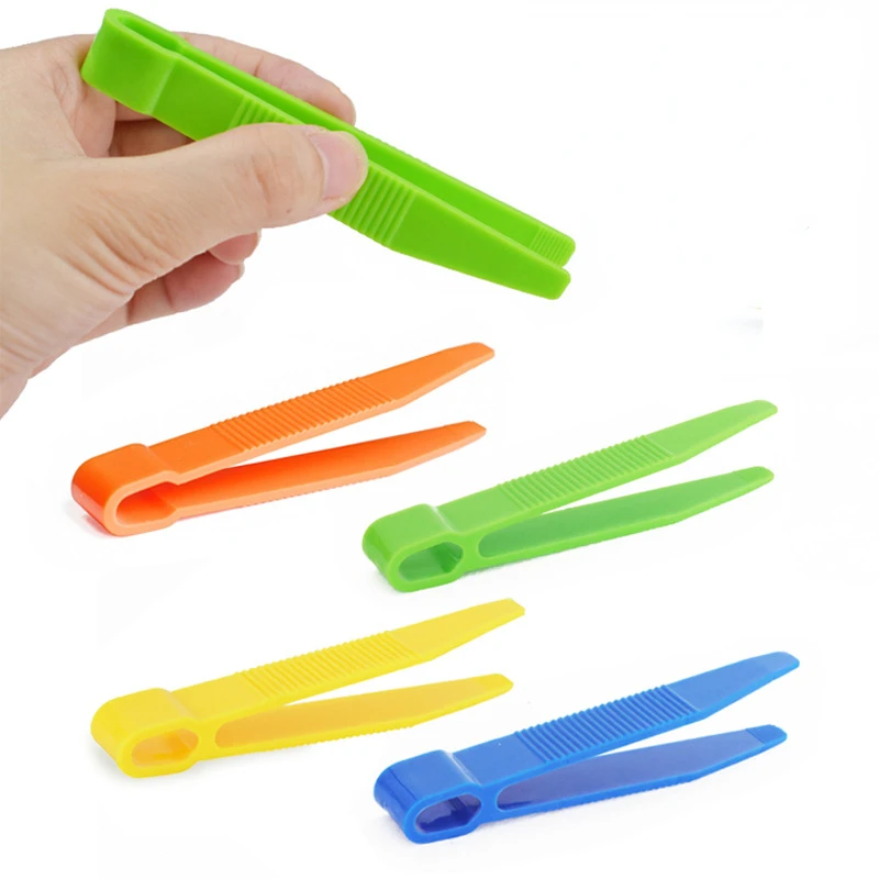 10Pcs Children's Fine Motion Training Accessories Tweezers Flat Headed  Tweezers Color Clip Plastic Tweezers Children's Toy