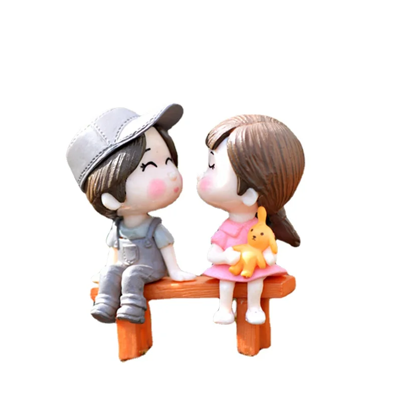 Sitting on The Bench Kissing Couple Wedding Doll Figurines Valentine's Day Gift Cartoon Boy Girl Doll Modern Home Decor 3pcs