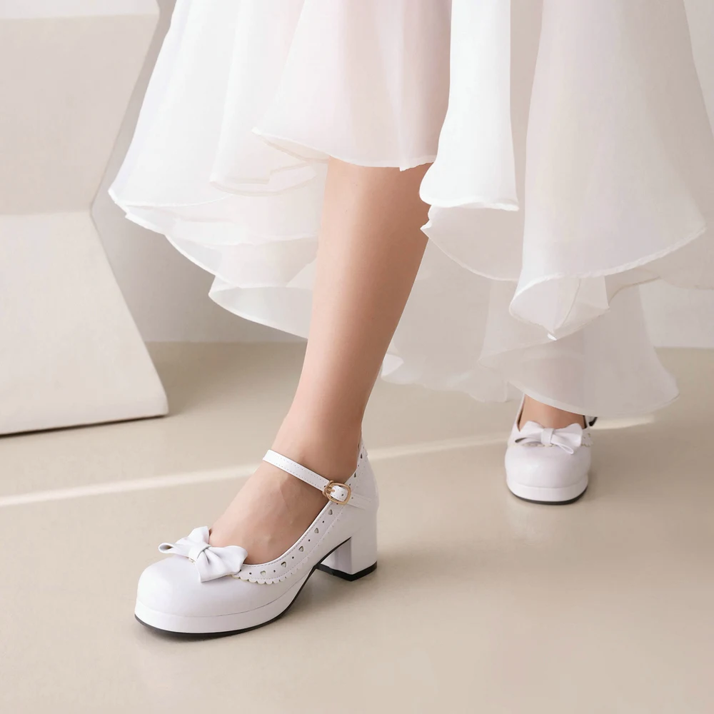 Woman's Block Heel Classic Lolita Shoes Cute Bowknot Strap Buckle Vintage Mary Jane Shoe Patent Leather Platform Pumps Plus Size