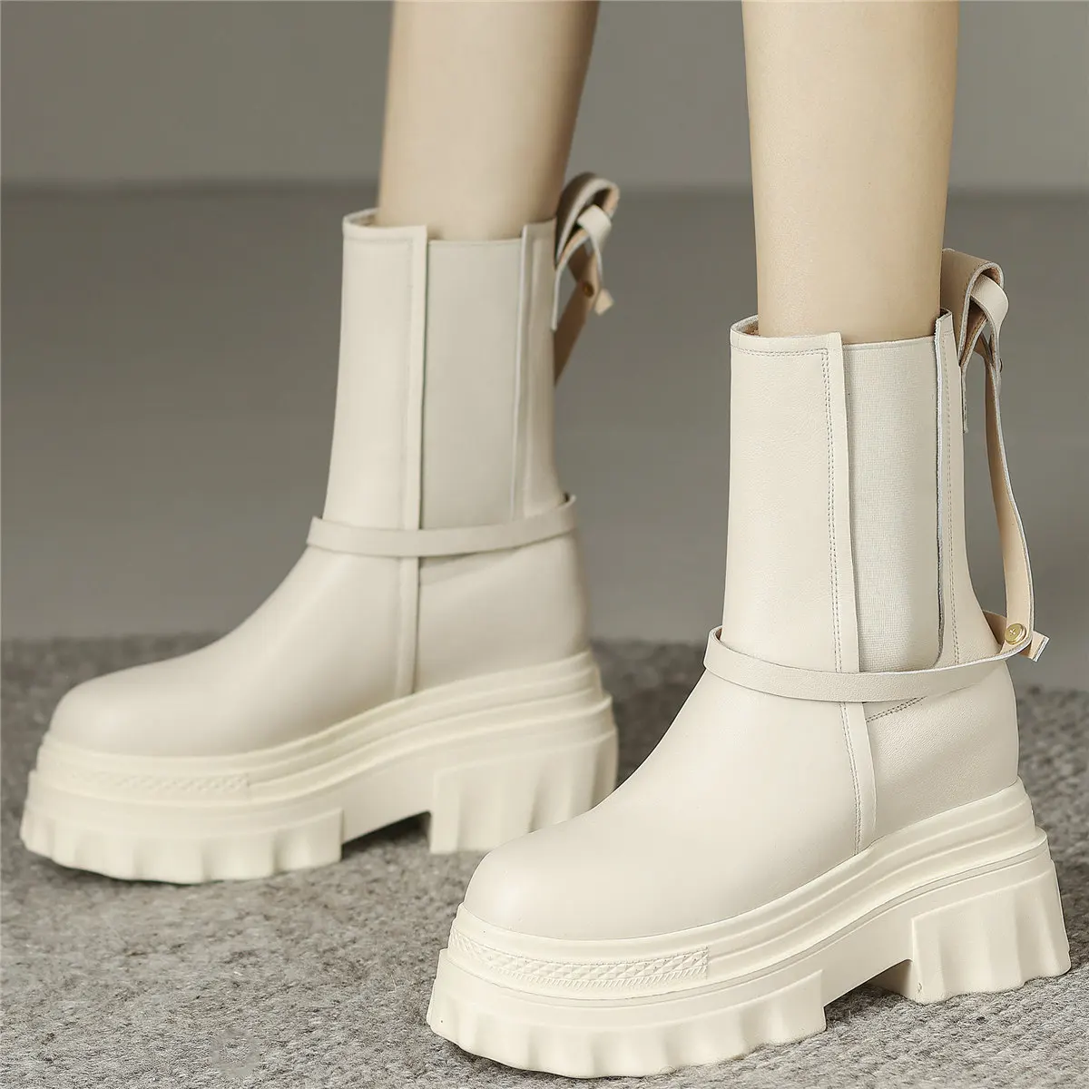 

High Top Fashion Sneakers Women Genuine Leather Wedges High Heel Ankle Boots Female Winter Round Toe Platform Pumps Casual Shoes