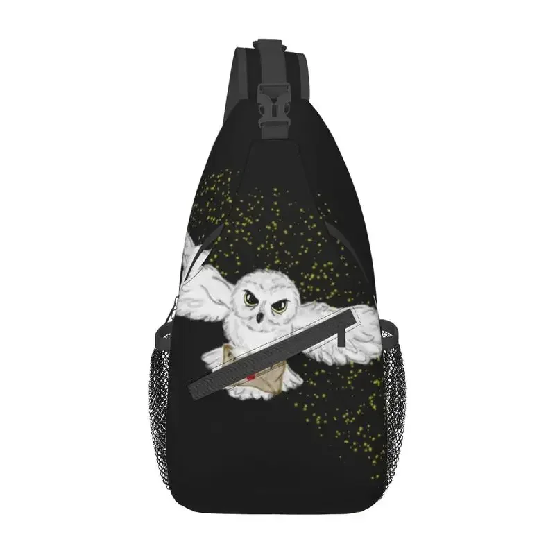 

Owl Flight Tote Bag Sling Crossbody Chest Bag Men Cool Witch Magic Shoulder Backpack for Traveling