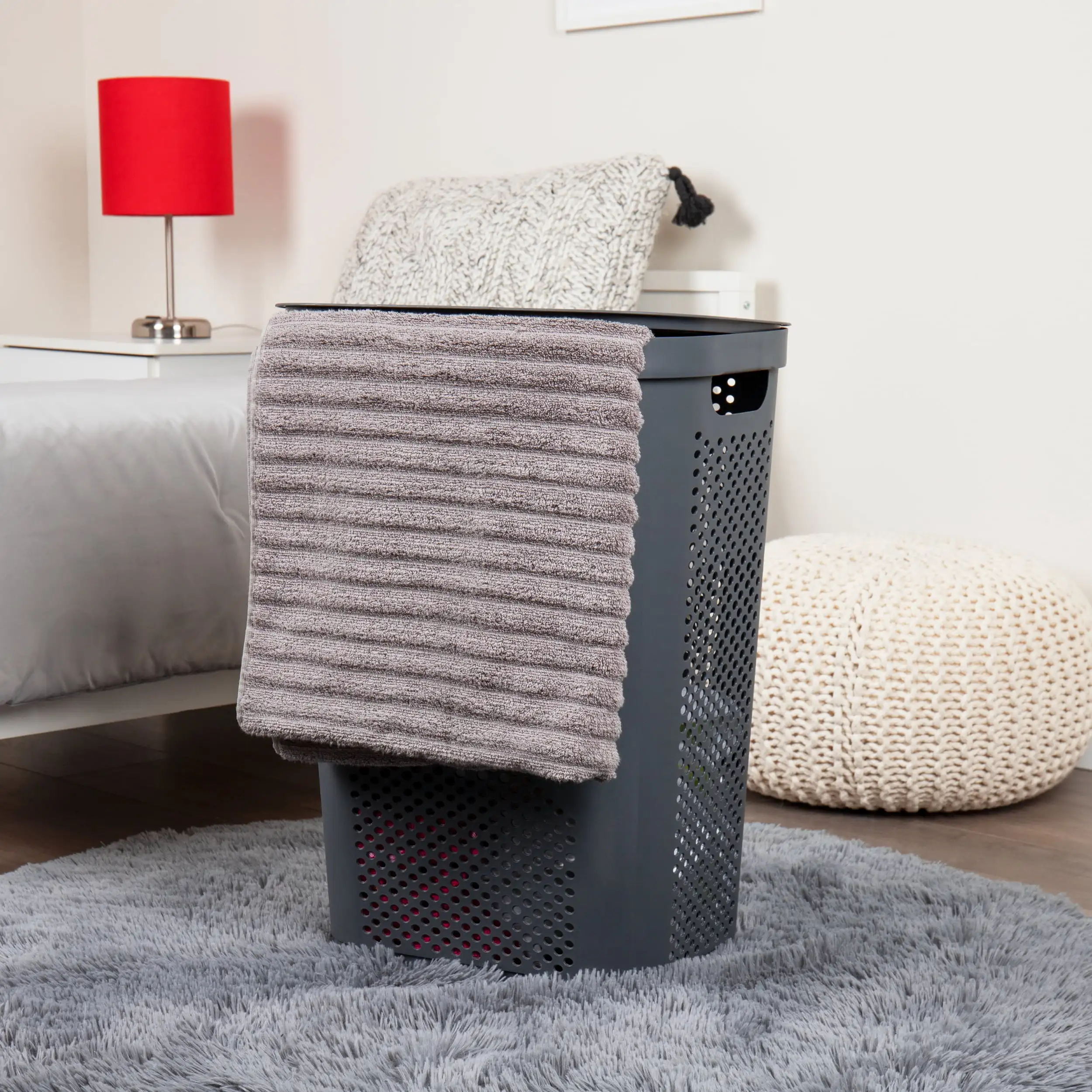60L Slim Laundry Hamper, Lid, Ventilated, Plastic, 17.25"L x 13.75"W x 23.5"H, Gray 5