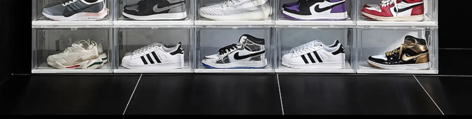 Shoe Box Features