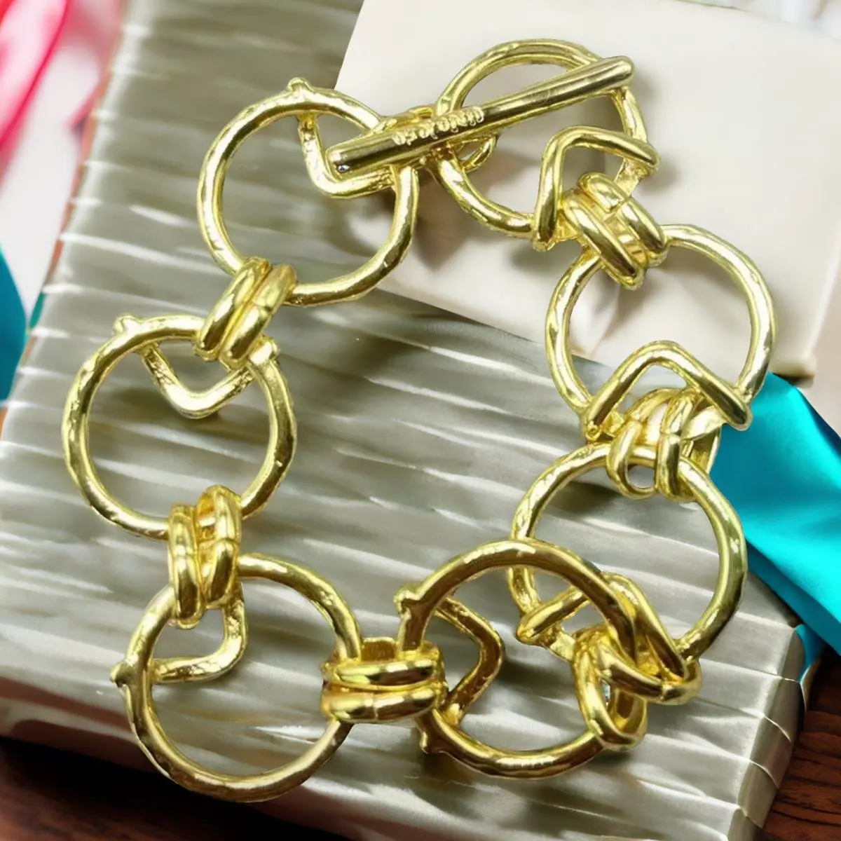 

2024 новый изысканный модный Универсальный популярный Гальванизированный Серебряный 14 к роскошный браслет unode 50 Ювелирные изделия праздничный подарок