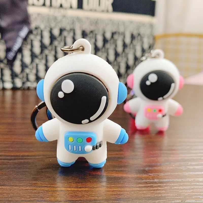 Key Rings Key Chains 2pcs PVC Cartoon Planet Tour Astronaut Keychain Cute Astronaut Couple Chain Soft Rubber Small Pendant Key Ring Gift Aesthetic