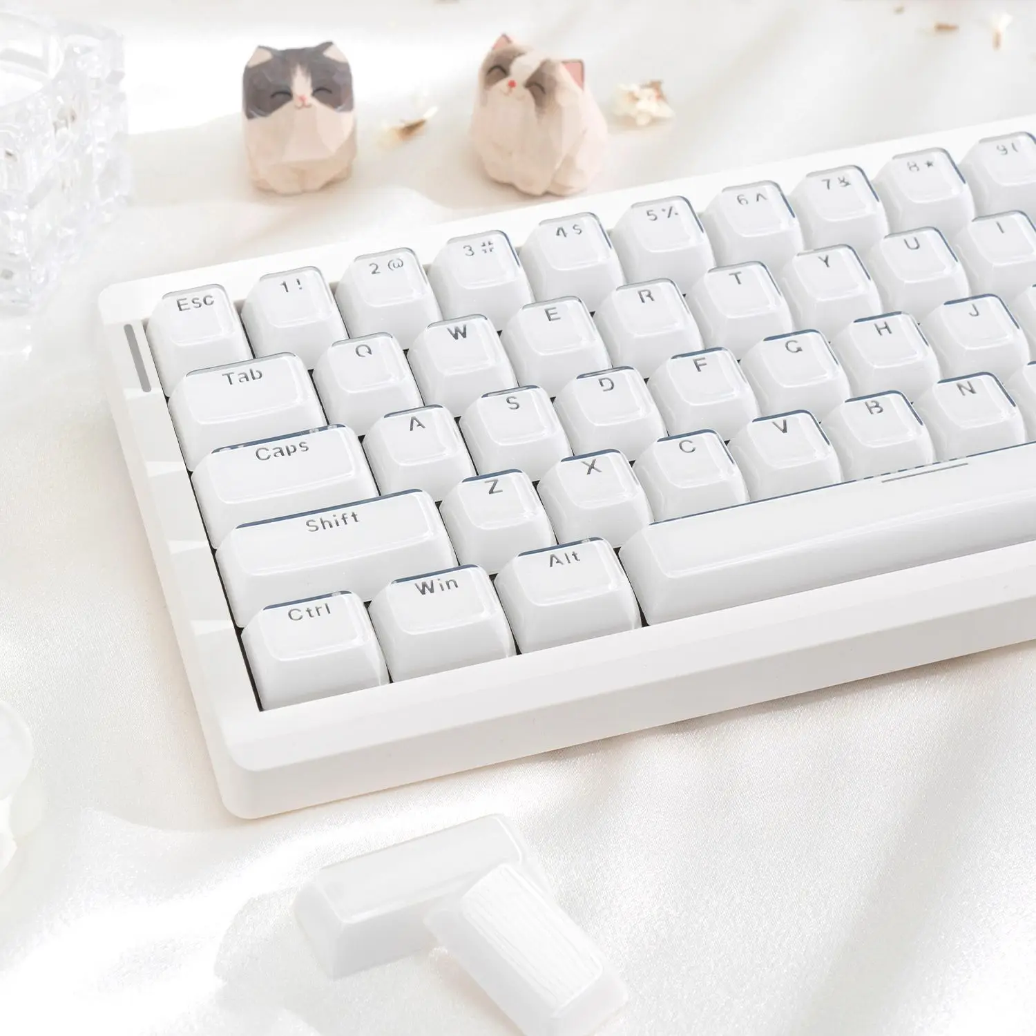 136키 젤로 크리스탈 PC 키캡 화이트 반투명 클리어 샤인 스루 ABS 키캡 ASA 프로파일 MX 스위치용 게이밍 키보드