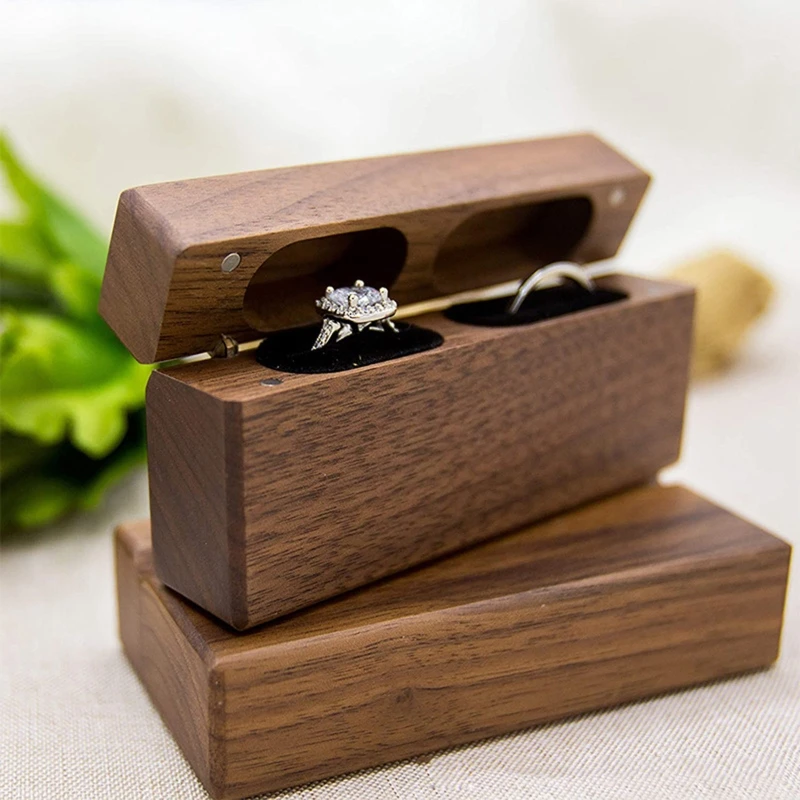 Scatola Portafedi In Legno Incisa Con 2 Scomparti: Custodia Elegante Per Anelli Di Fidanzamento - 4