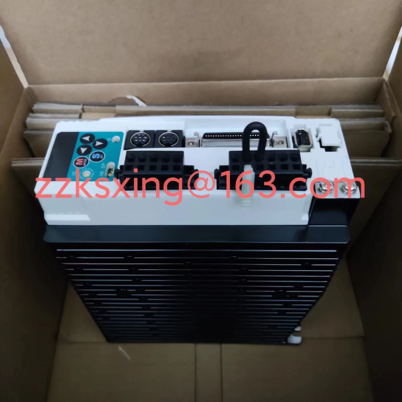 

Новый оригинальный сервопривод MCDDT3520003