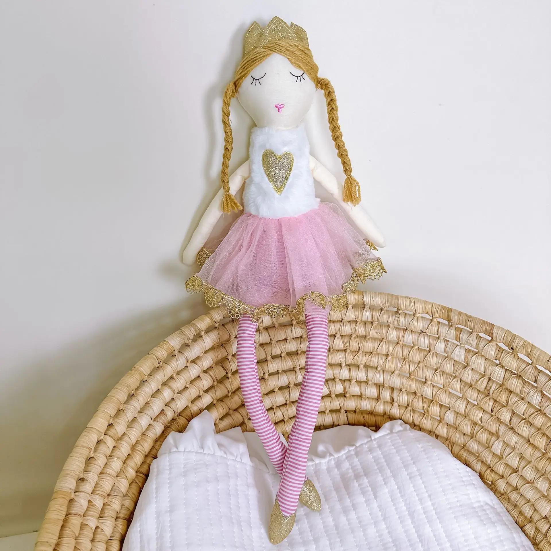 Muñeca De Peluche Princesa Hada De 50 Cm – Tela Suave Con Vestido Y Sombrero, Lavable A Máquina, Ideal Para Regalar Y Decorar