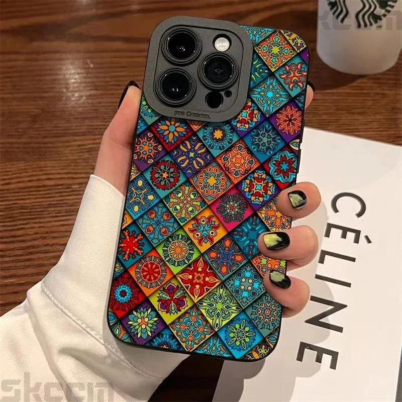 Vintage Totem Pattern Soft TPU Phone Case - Artistic Back Cover