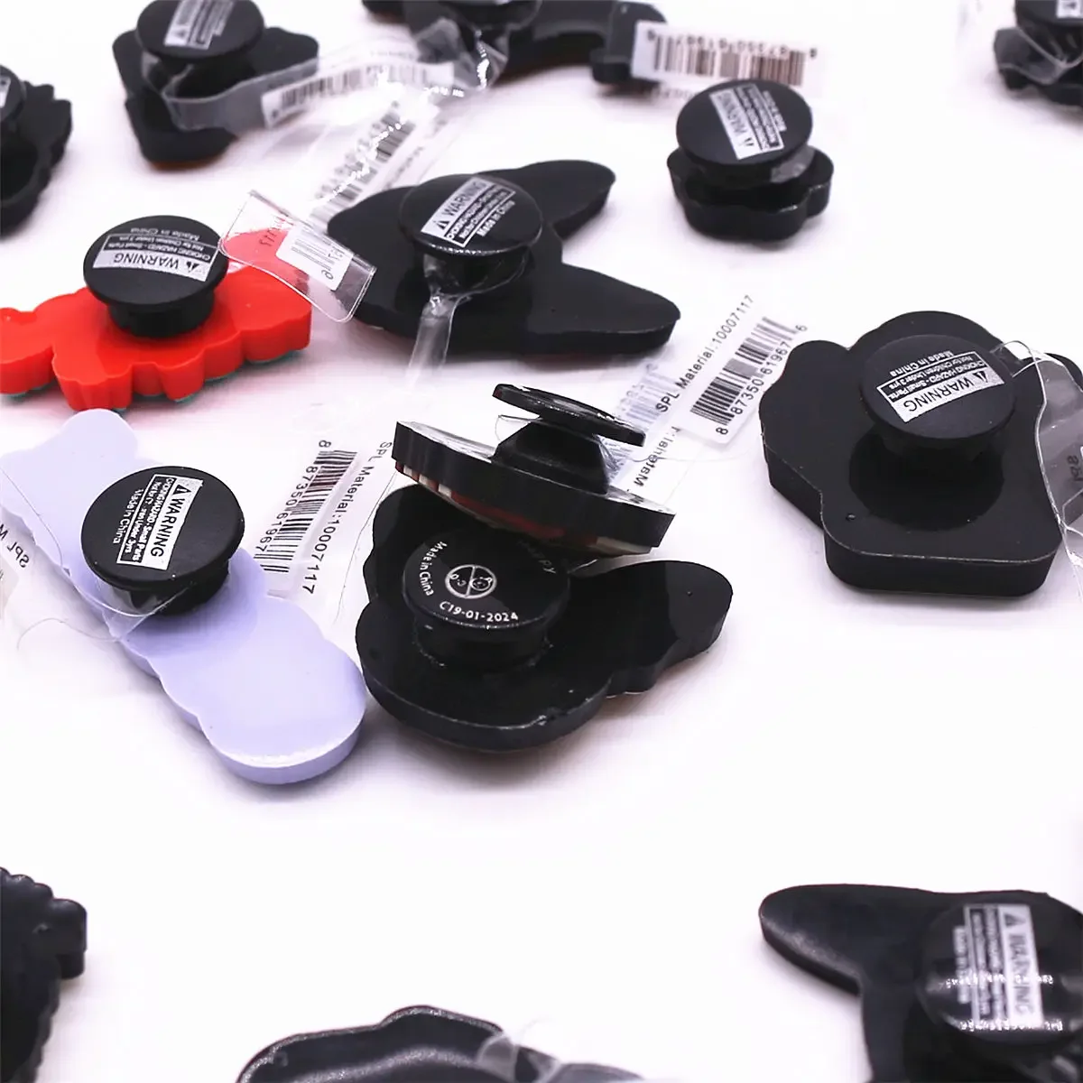Shoe charms shoe decorations 1pcs Original Cute Pets PVC Shoe Charms Funny Pug Designer Sandal Upper Decoration Accessories Bulldog Dog Cat Clog Pins Buckle