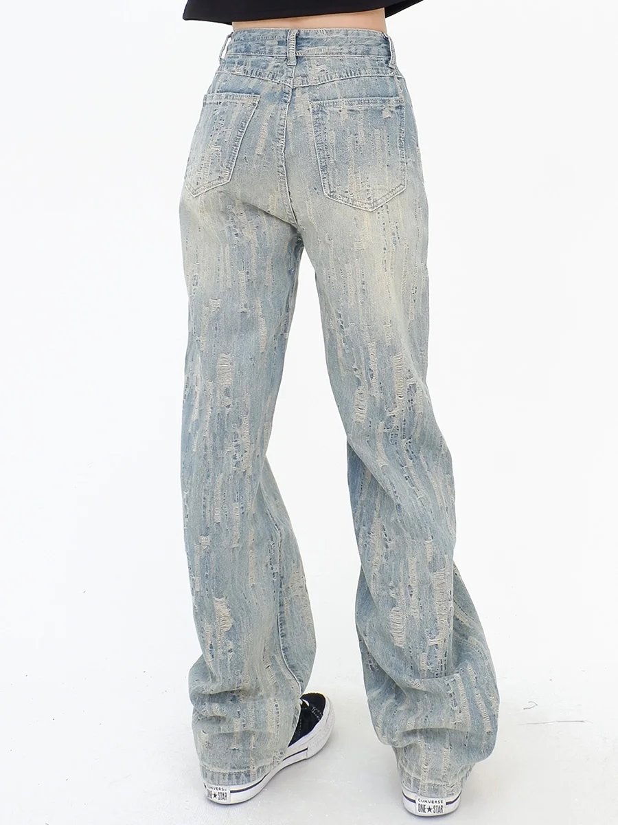 

Blue washed and worn-out jeans for women in the autumn of 2023, new loose fitting BF, high waisted, slim and straight fit