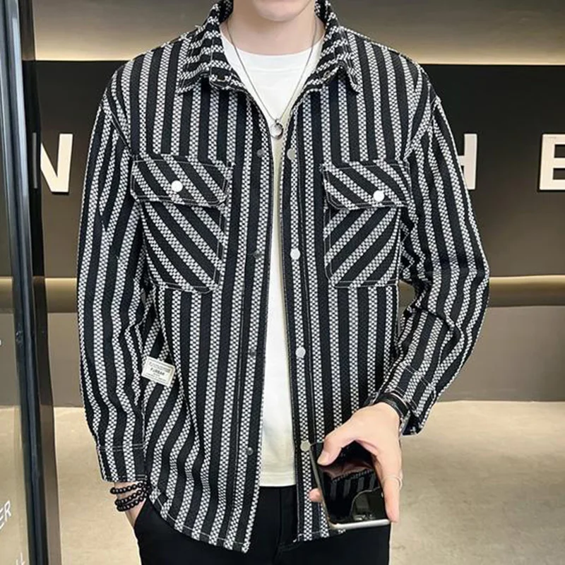 Fashion Lapel Button Spliced Pockets All-match Striped Coats Men's Clothing 2023 Autumn New Casual Tops Loose Korean Jackets