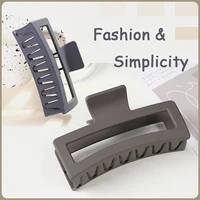 Grande Pince à Cheveux 13CM Carrée Mate Couleur Unie, Pince Crabe Style Shark pour Femmes et Filles, Accessoire pour Cheveux Épais, Idéal pour Coiffure et Mode 4