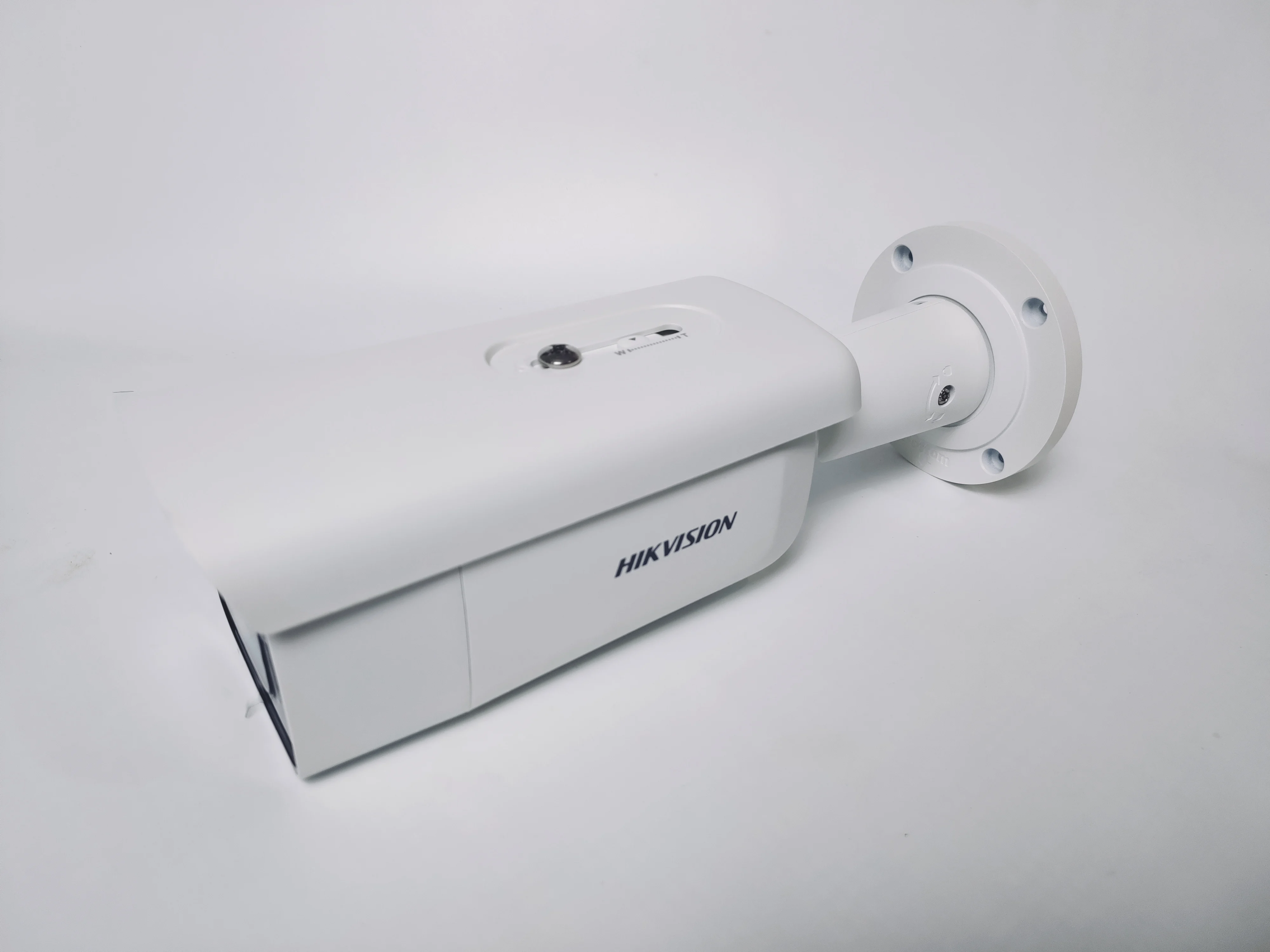 الأصلي الإنجليزية Hikvision DS-2CD2643G2-IZS 4MP و...