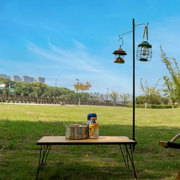 Portable Aluminum Camping Lantern Stand 1