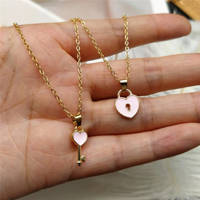 Romantic 2pcs/set Lock Key Necklace Paired Lovers Necklace Cute Heart  Pendant Necklace Couple Necklace Best Friend Jewelry