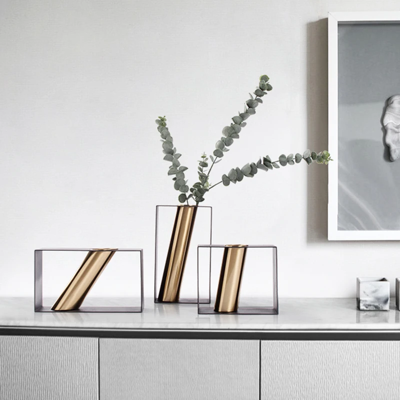 

Modern Design Glass Flower Vase Luxury Metal Art Aesthetic Plant Pot Scandinavian Office Desk Pots De Fleurs House Accessories