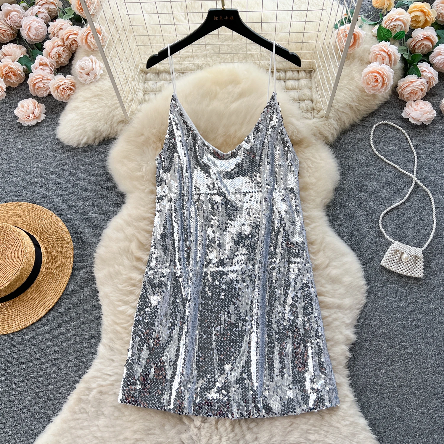 

Chic Glitter Sequin Slip Dress Sexy Off Shoulder Elegant Evening Party Robe Women Vintage Mini Ceremonial Dress