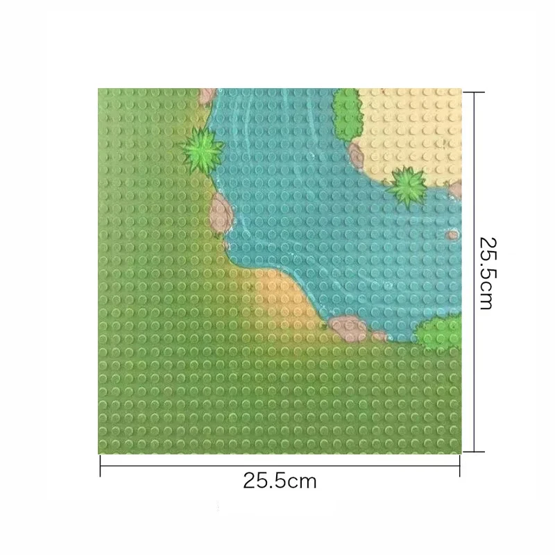 Birden fazla taban plakasına yayılmış şehir yapısı sergileniyor