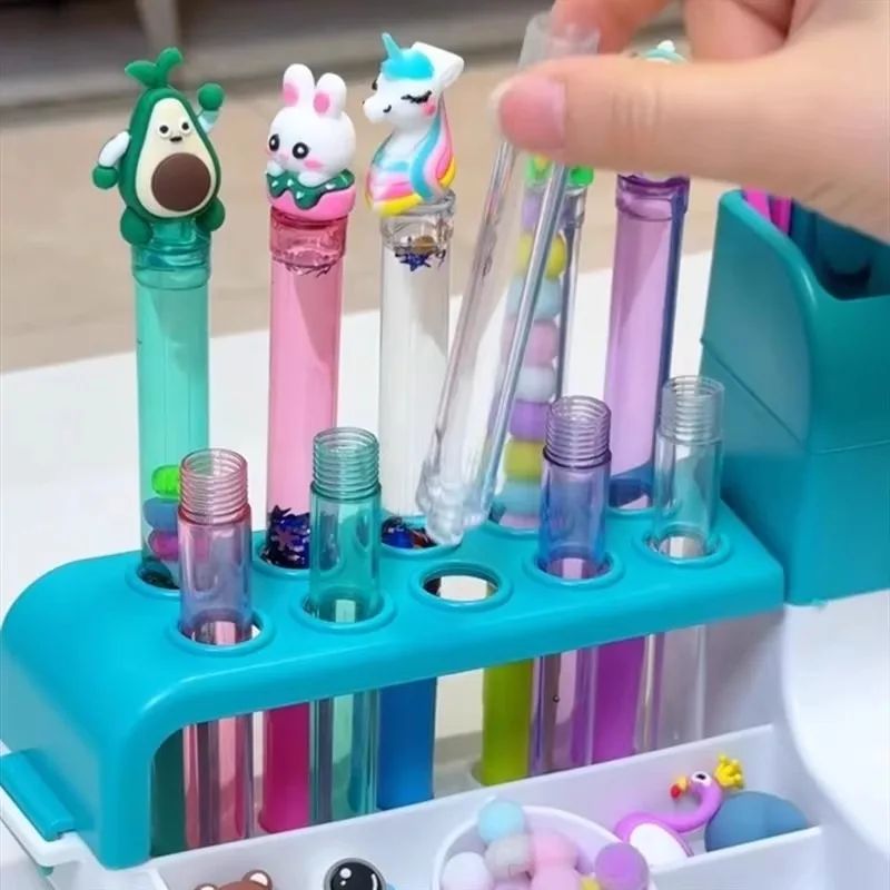 Set Studio Creativo per Penne Fai-da-Te per Bambini - Kit Educativo per Realizzare Penne Personalizzate con Decorazioni, Kit Artigianale per la Creatività - immagine 3