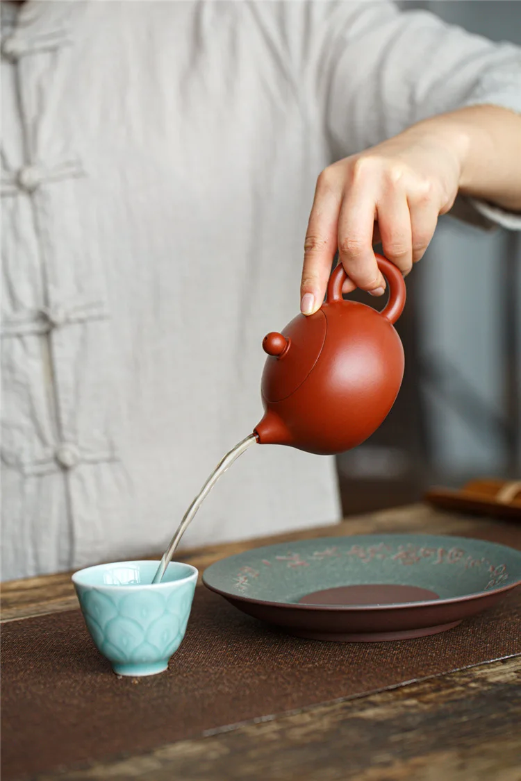 Description Picture 2 of item240ML Yixing Purple Clay Teapot Machine-made Xishi Tea Pot Raw Ore Dahongpao Quality Teaware Oolong Pu're Tea Set Filter Kettle