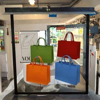 Vente en gros / lots de 100 pièces, sac fourre-tout en feutre à logo personnalisé, grande capacité, sac à main portable, sac de rangement réutilisable, sac cadeau 5