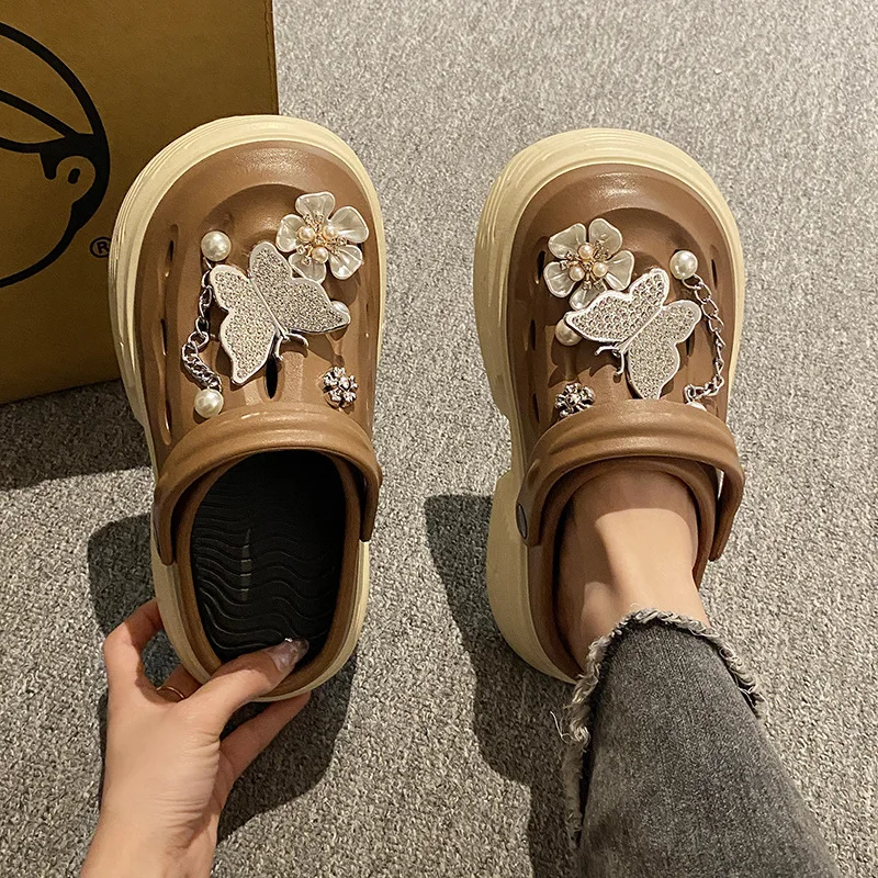 Fashion Beach Garden Shoes DIY Women's Hole Shoes 8cm Sandal Slippers Cartoon Accessories Hole Slippers Shoes for Students Girls