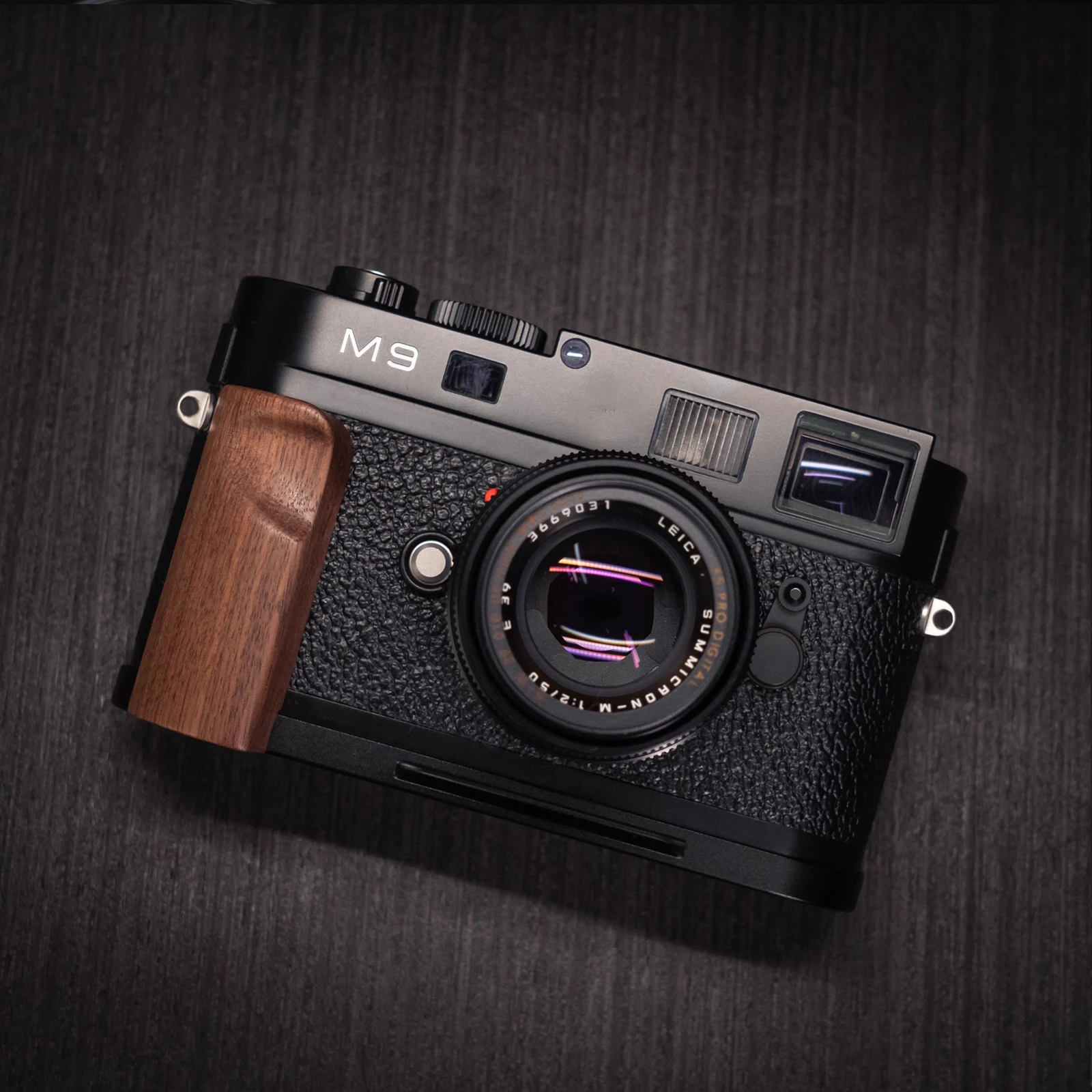 LEICA ライカ m9、m8、m8.2、MM、me220 用 ハンドグリップ LEICA ライカ m9、m8、m8.2、MM、me220 用 ハンドグリップ