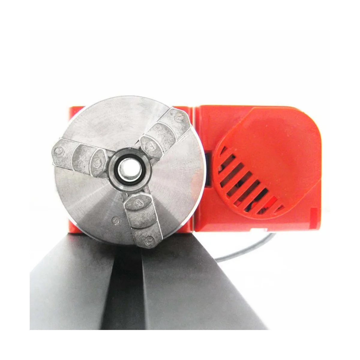 

Z011 Mini Drill Chuck Zinc Alloy Manual Self-Centering Metal 3-Jaw Lathe Chuck Clamp with for CNC Lathe Machine Tool