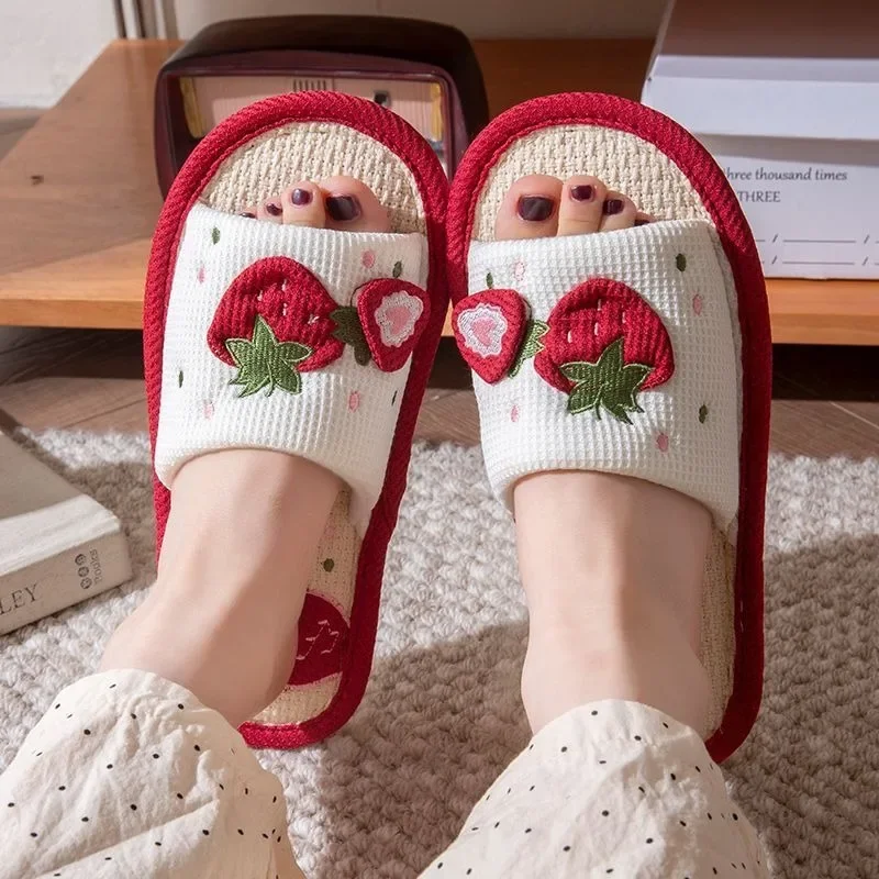 Strawberry Linen Upper Sweet Home Girl's Soft Soles Silent Non-slip Floor Slippers in Line with Human Bow Science Shoes Sandals