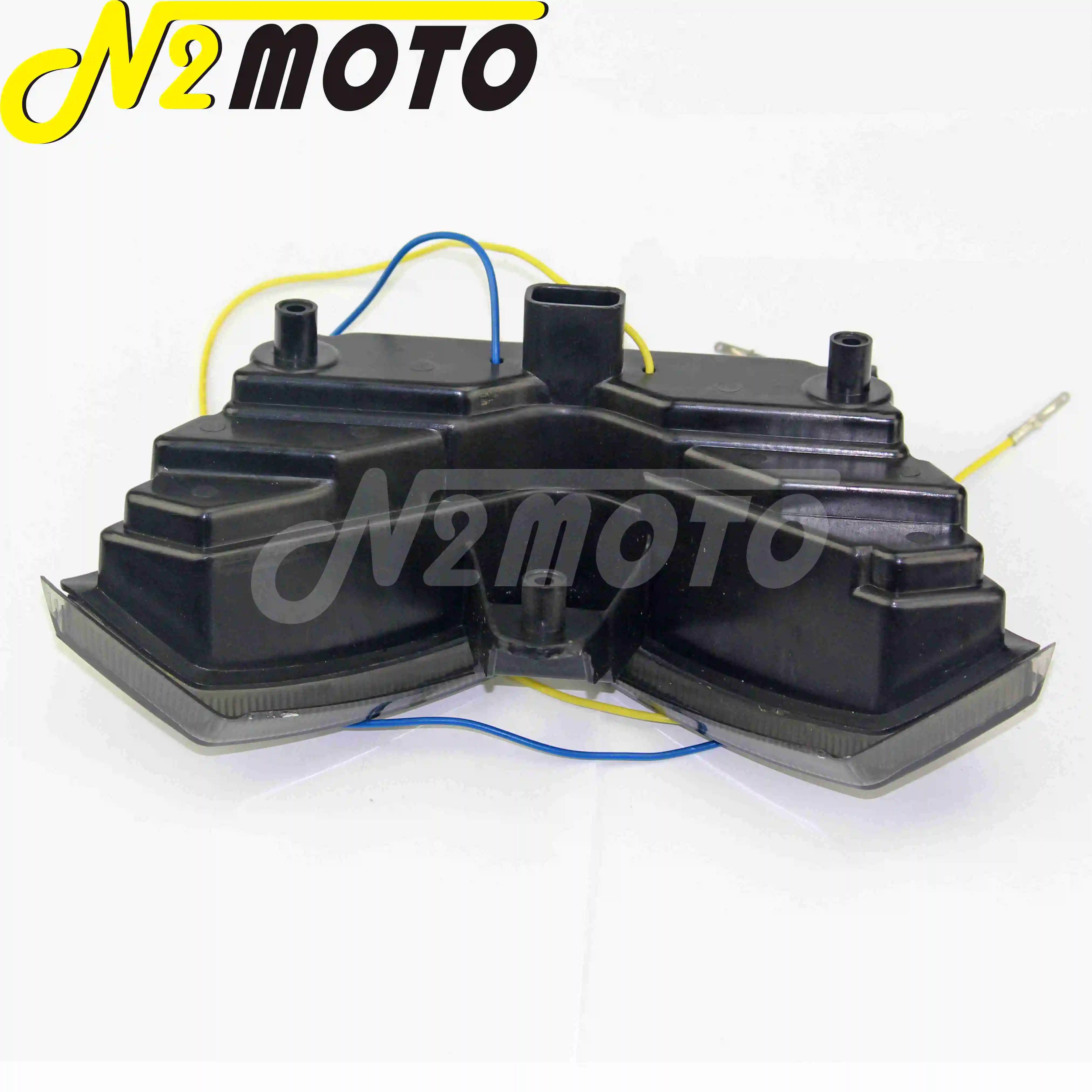 aVDB-moto Fanale Posteriore/Luce Stop LED compatibile con KAWASAKI Z750 Z 750 Z-750 ZR750J 2004-2006, Z1000 Z 1000 Z-1000 ZRT00A 2003-2006, ZX6R ZX6-R ZX636B 2003-04 + Frecce Integrate (Chiaro