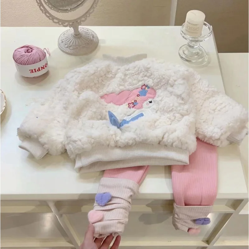 

Korean Children's Clothing 2023 Autumn and Winter Girls Furry Sweater Little Embroidery Brushed Thickened Fleece Shirt F