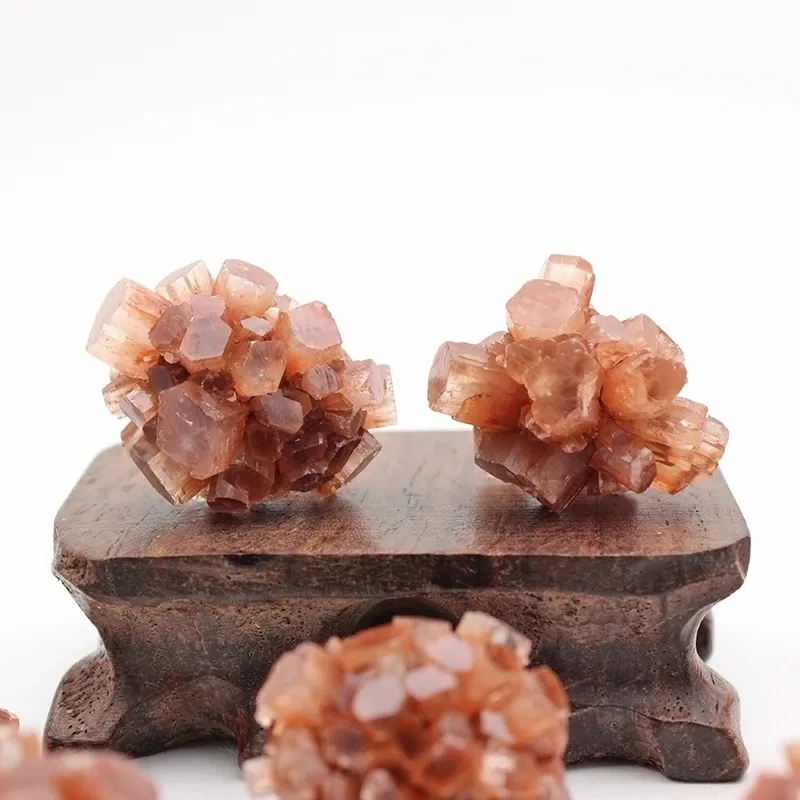 

Natural Morocco Pure Ore Crystal Nepheline Crystal Ore Specimens Original Stone Popular Science Teaching Specimens Stone Strange
