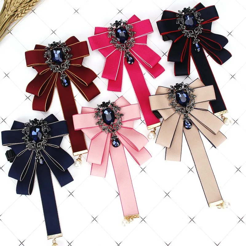 Doek Stof Vlinderdas Broche Parel Steentjes Shirt Stropdas Strik Kraag Pins Kleding Sieraden voor Vrouwen en Mannen, 7