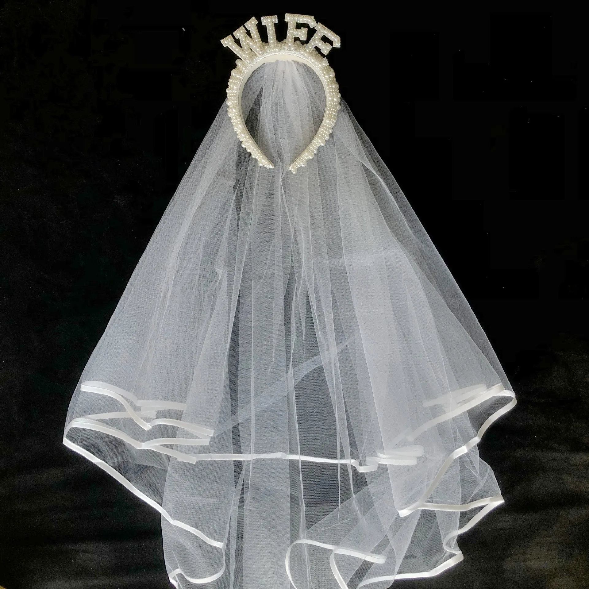 Fascia per capelli da sposa Corona di perle con foulard Sposa per essere WIFEY di lusso Accessori per capelli Matrimonio Fidanzamento Cena Decorazione Regalo - immagine 2
