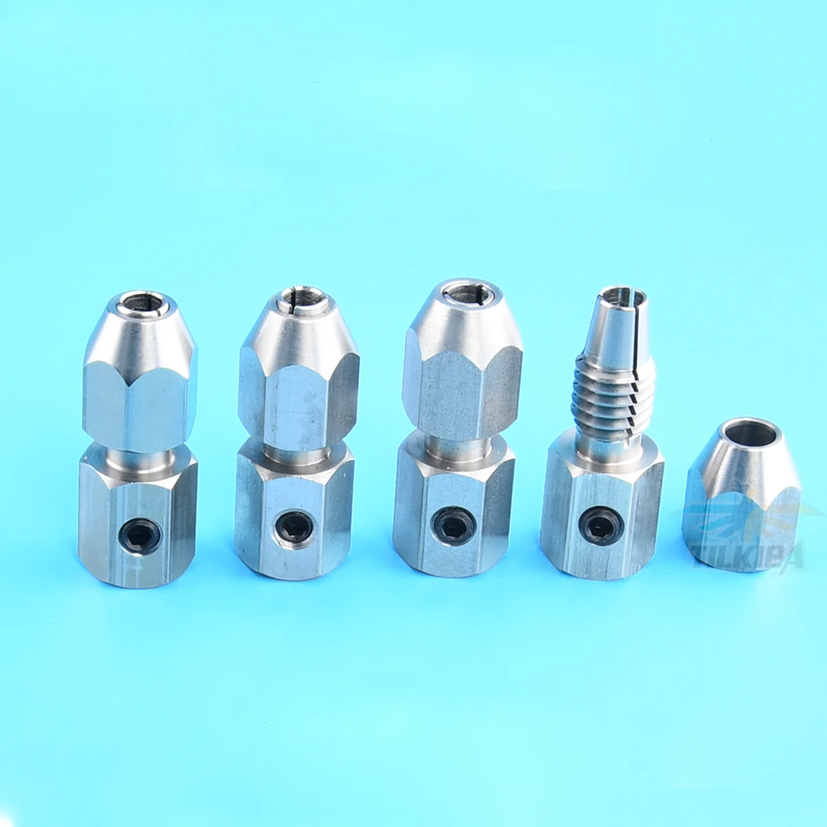 Accouplement flexible pour bateau RC présenté sous différents angles, coupleur à pince CNC pour arbres de 4mm à 6mm