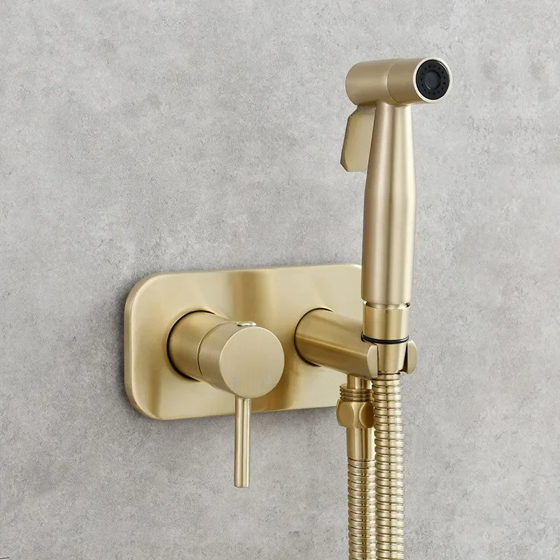 Description Picture 2 of itemHigh Pressure gun Brushed Gold Toilet bidet sprayer set Brass Hot and Cold Bidets faucet Bathroom sprayer bidet
